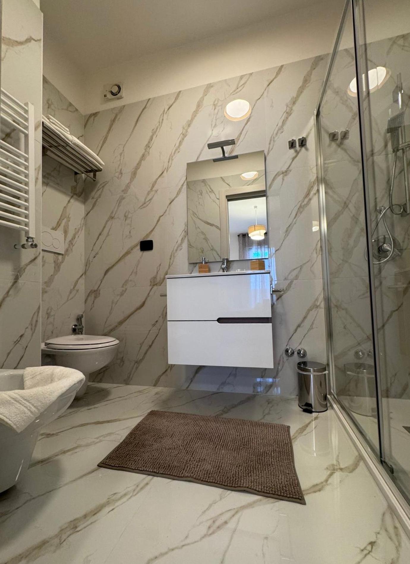 Appartement La Dimora Del Principe à Bari Extérieur photo